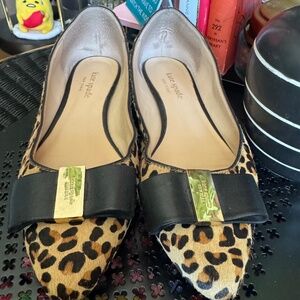 SHOESTOPPER LEOPARD BOWTIE FLATS.